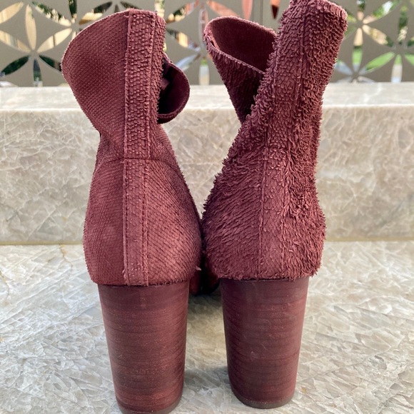 ✨ Seychelles 🇸🇨 Unique Leather Boots✨ Maroon Scaled  Leather European Style - Picture 6 of 7